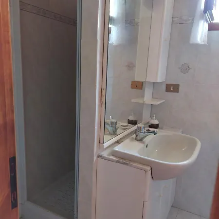 Apartment A Due Passi Dal Mare A *
